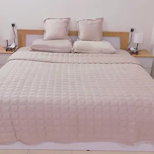 استديو رقم 8 الرياض